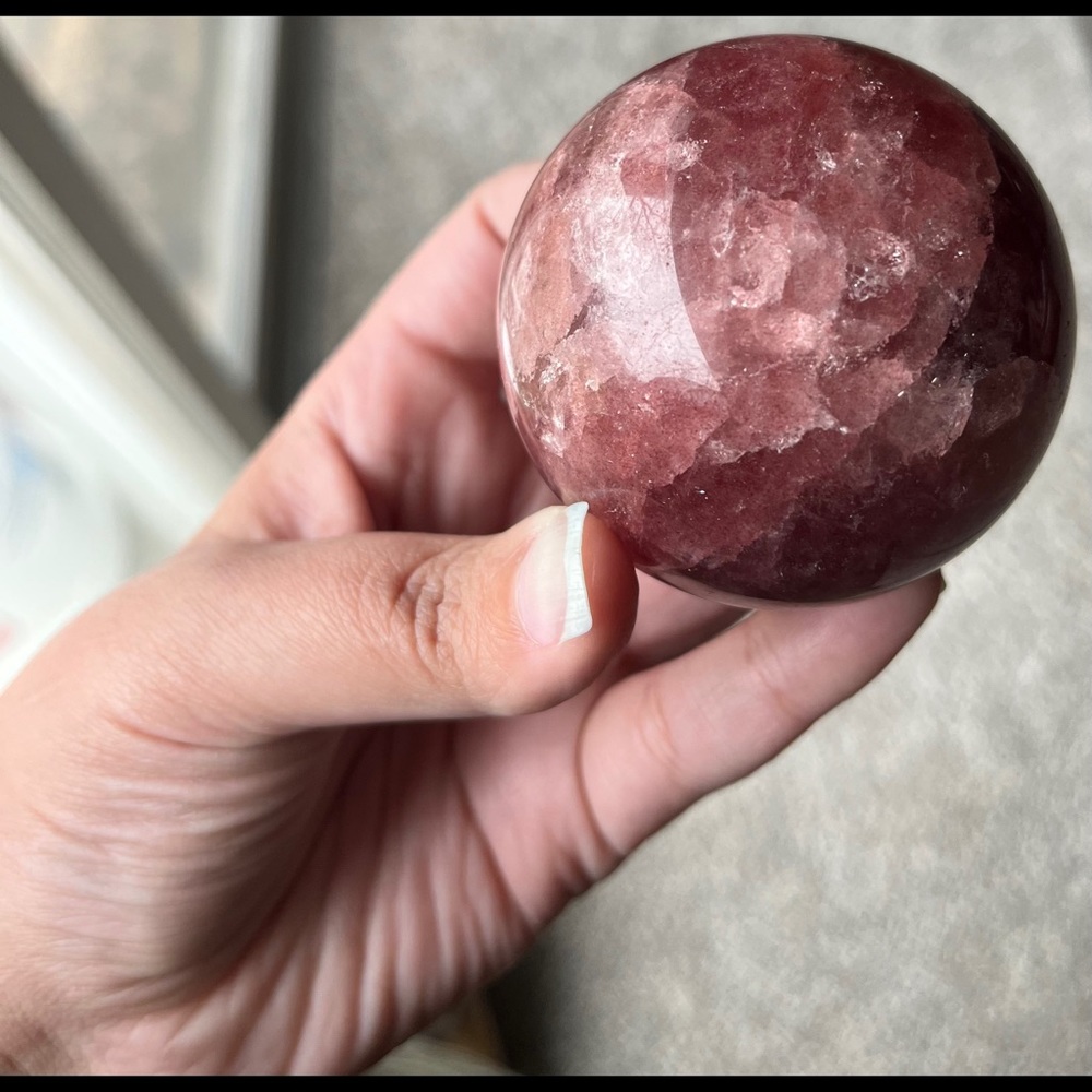 (RELISTED) Tanzberry Quartz Sphere - Picture 13 of 16